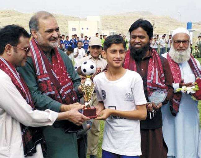 5-Star School win Inter-School Football