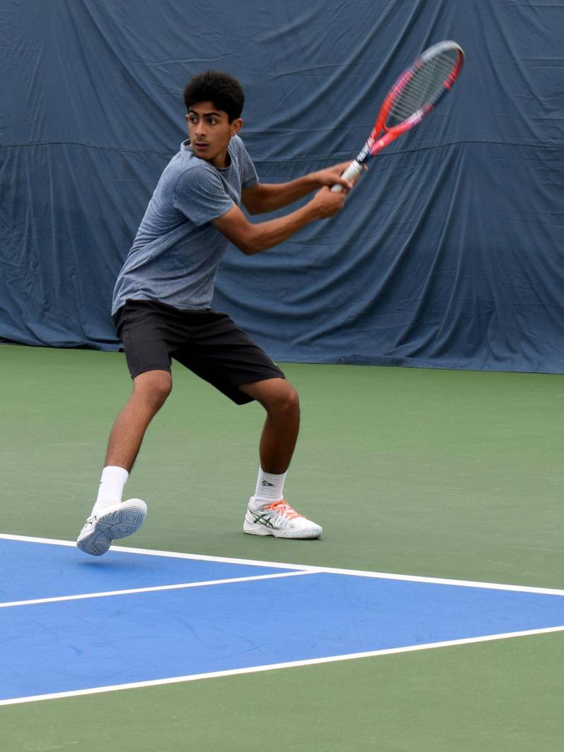 Huzaifa, Berk in ITF Pakistan World Jr Tennis semis