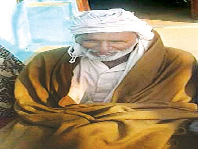 India hands over elderly man