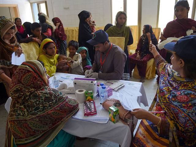 WHO team arrives to control HIV in Larkana