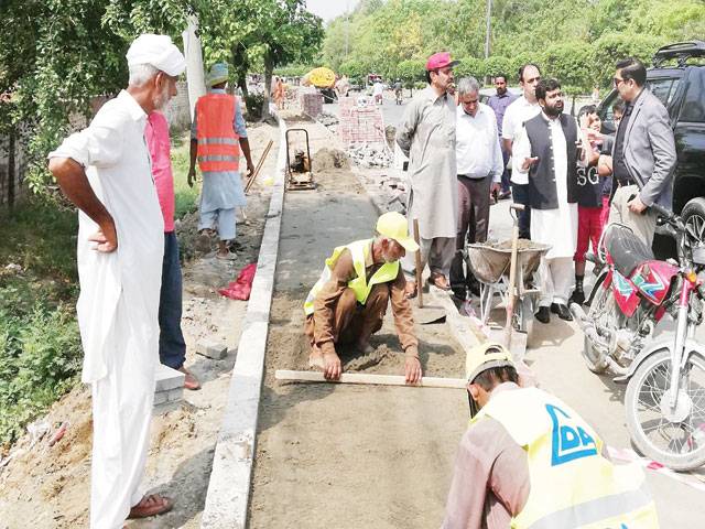 Thokar Niaz Beg remodelling begins for better traffic flow