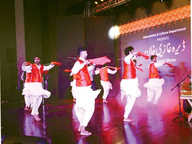 DG Khan cultural show concludes