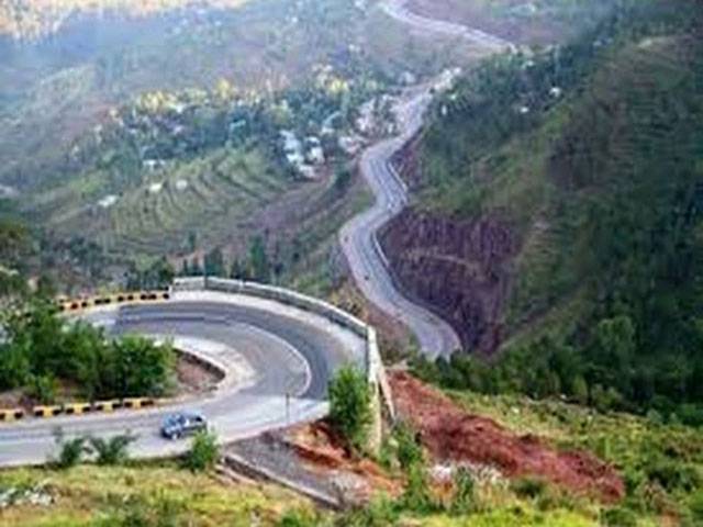 NHA’s negligence ruins Islamabad-Murree Expressway