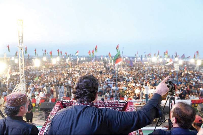 Protest against govt only option: Bilawal