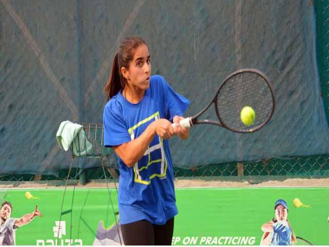 Huzaifa stuns Ahmed to reach EBM Pakistan Open Tennis semis