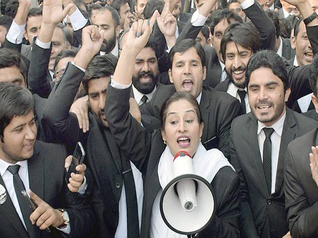 Lawyers call off sit-in on SSP’s assurance