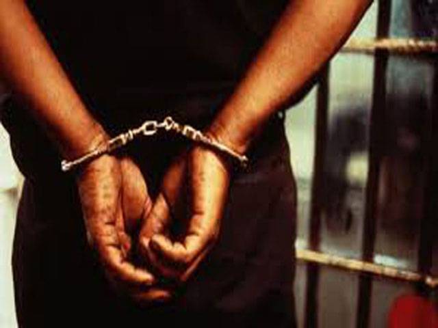 Gujranwala Police arrest proclaimed offenders gang