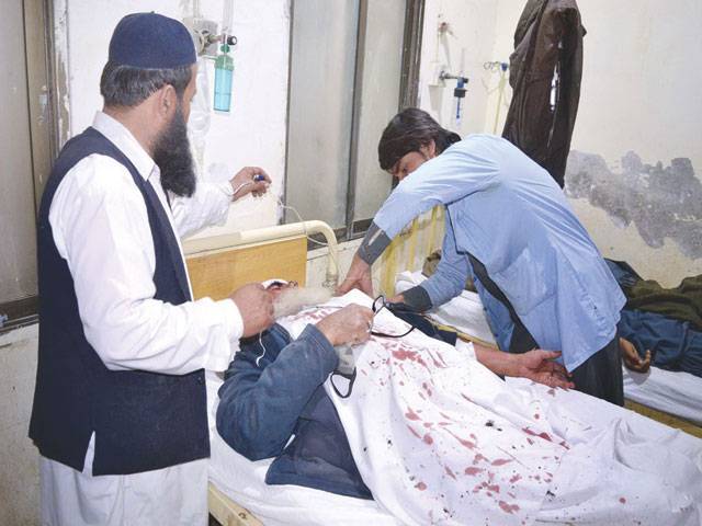 Seven die in suicide blast outside Quetta Press Club