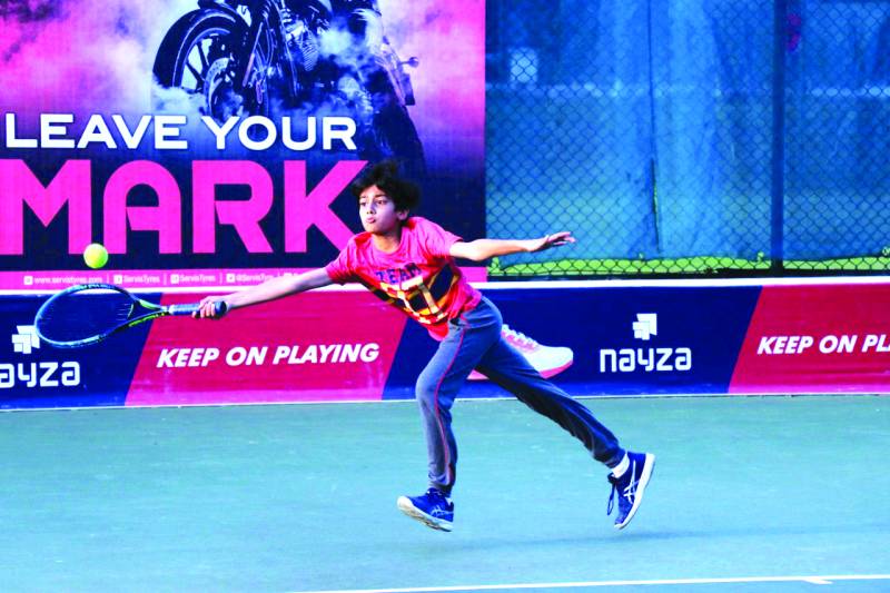 25 more matches decided in Servis Tyres Jr Tennis