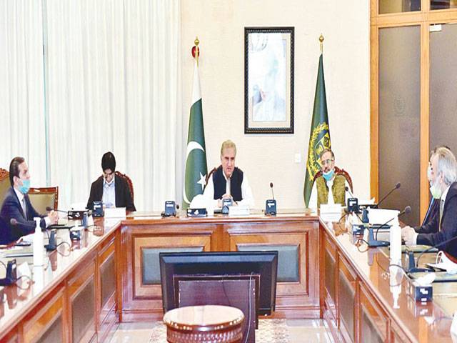 Qureshi stresses for vibrant economic diplomacy to meet fiscal targets