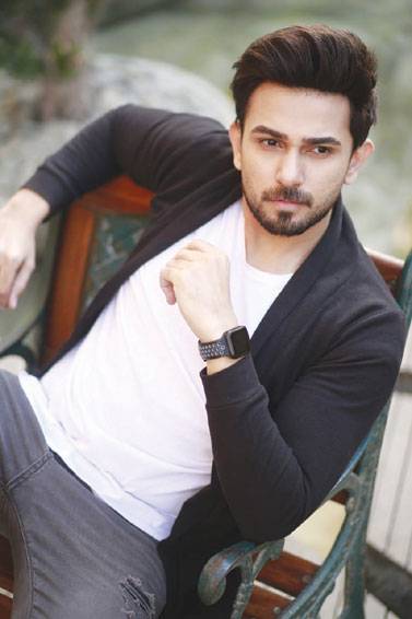 Ali Ansari all set to star across Hina Altaf in 'Kaasa e Dil'