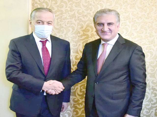 Pakistan aims long-term relations with Russia: Qureshi