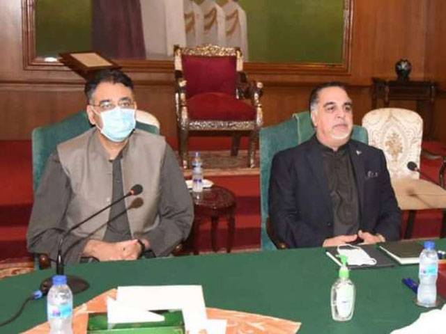 Asad Umar briefs MQM-P delegation on progress of Karachi Transformation Plan