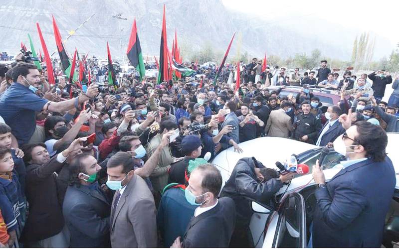 PPP chairman arrives in Skardu to lead party’s election campaign