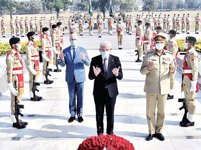 Proud of strong bond of love between Pak, Bosnia people: COAS