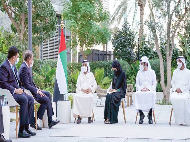 FM Qureshi meets UAE PM in Dubai