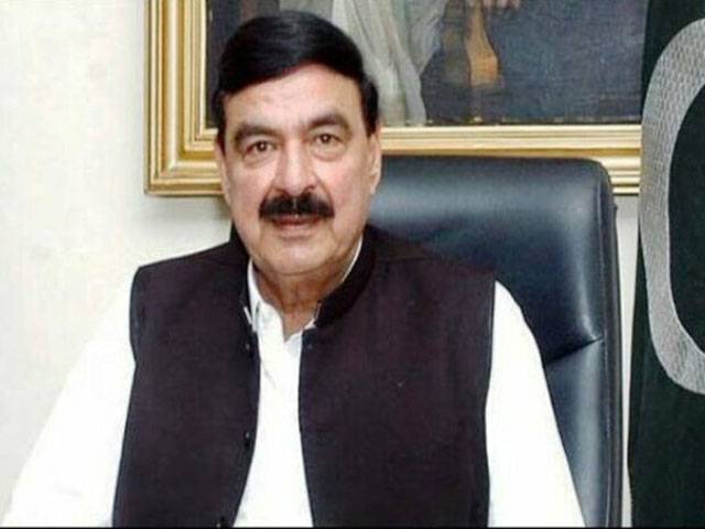 Sheikh Rasheed urges UAE to remove visa curbs on Pakistanis