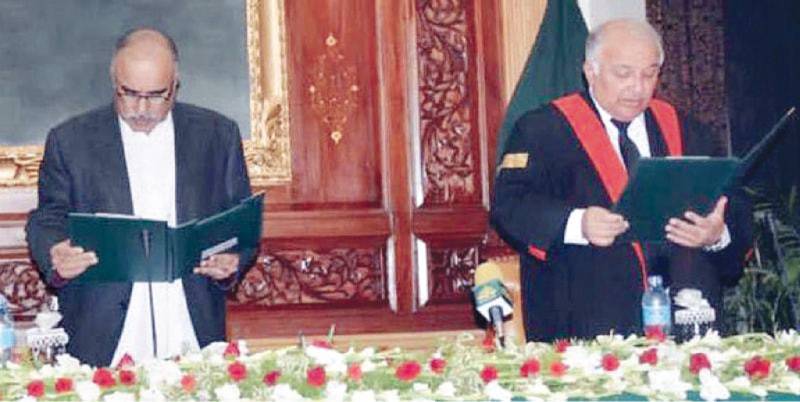 New Chief Justice of Peshawar High Court takes oath