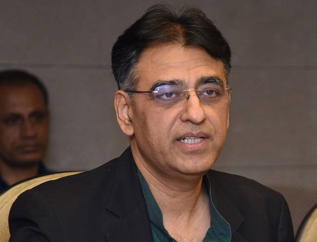 Asad Umar inaugurates NADRA centre in Ghotki