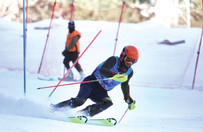 Gilgit-Baltistan Scouts lift CJCSC Alpine Ski Cup