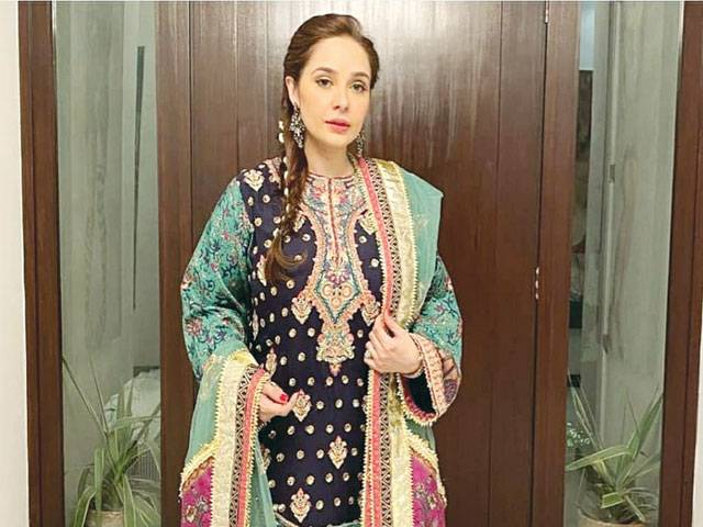 Juggan Kazim simply rocks eastern outfit