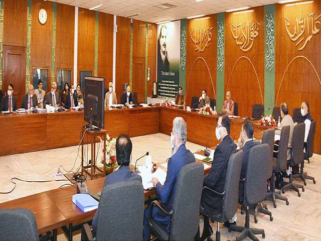 Oil prices to go up as ECC okays increase in margins of OMCs, dealers