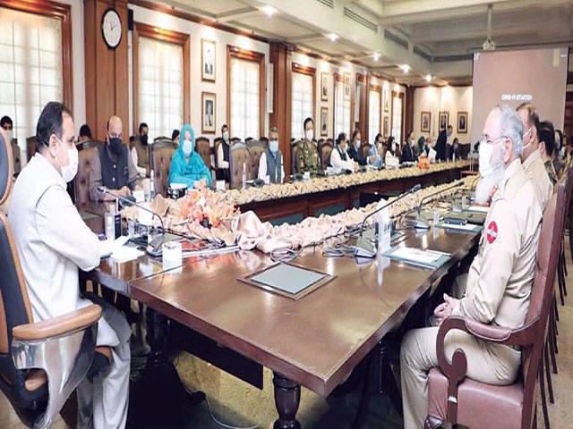 Apex committee considers complete lockdown in Lahore, other cities 