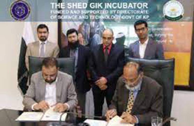 GIKI, Peshawar chamber sign MoU for mutual cooperation