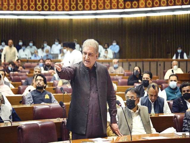 I know Bilawal and his father: Qureshi