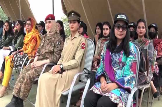 Students spend a day with Armed Forces at Lahore Garrison