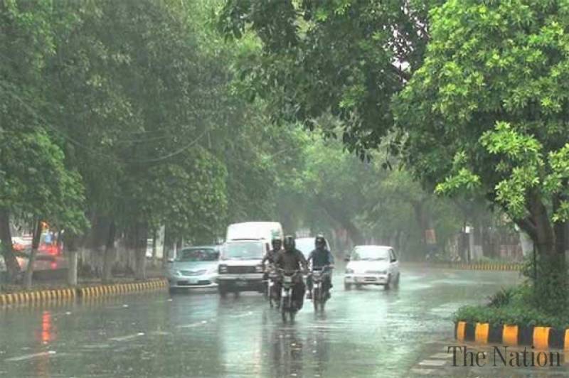 Rain turns weather pleasant in Lahore, other parts of country