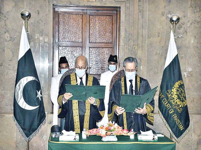 CJP administers oath to Justice Jamal as SC judge