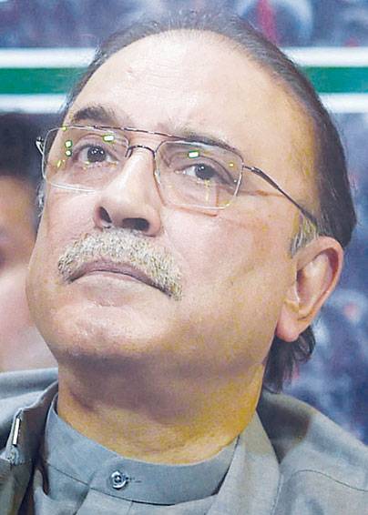 Zardari feeling sick, limits activities