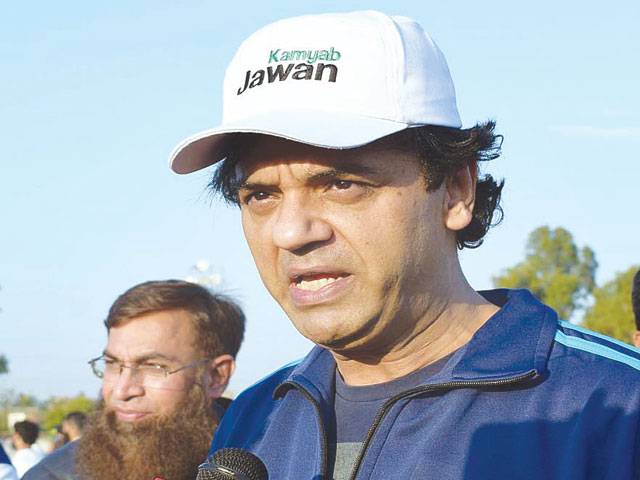 SAPM lauds Lahore Qalandars’ services for youth