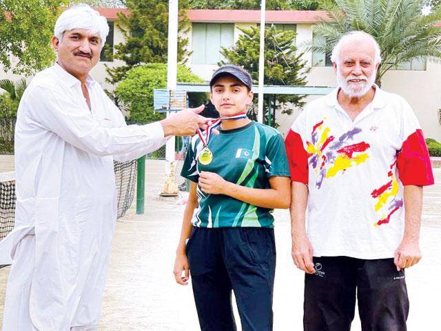 Shiza clinches Madar-e-Millat Ladies Tennis title