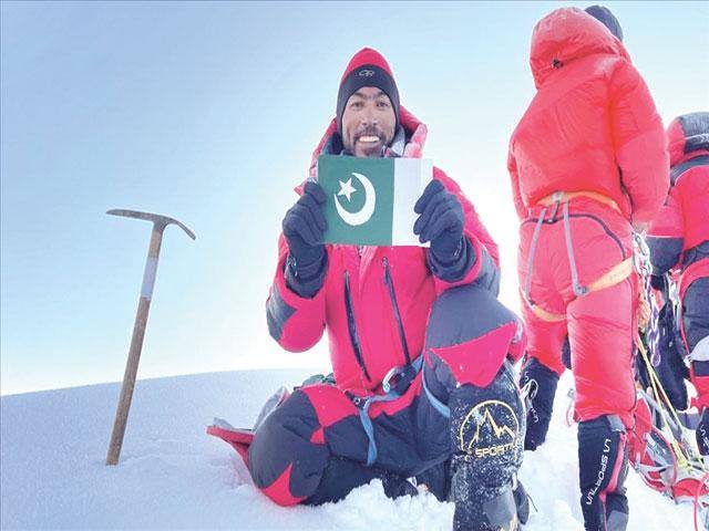 Sirbaz, Sheroze achieve more milestones in mountaineering