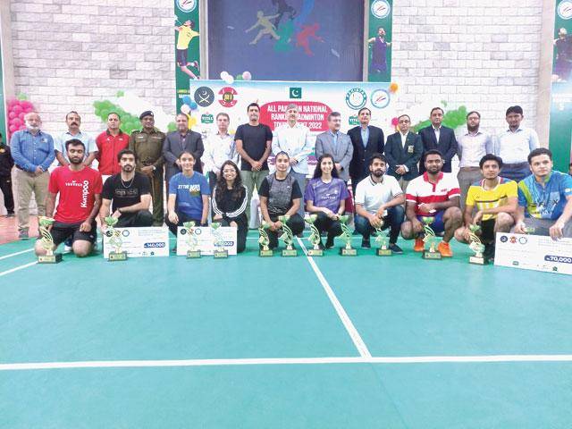 Mahoor claims two crowns in National Ranking Badminton