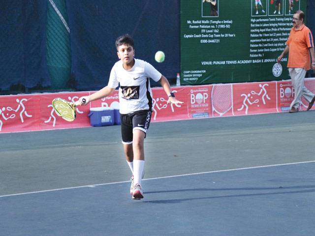 Abdur Rehman, Hajra reach Kamran Steel Punjab Junior Tennis finals