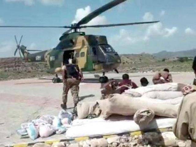 Rations distributed among flood victims by helicopter in Sibi, Kachhi