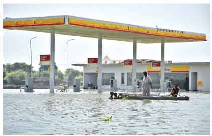 Sindh braces for ‘high flood’ as toll swells with 57 new deaths