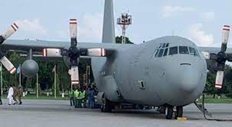 Special UAE plane carrying relief goods lands in Lahore