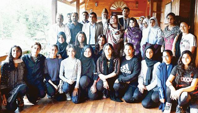 Karachi girls team off to Islamabad for national basketball event