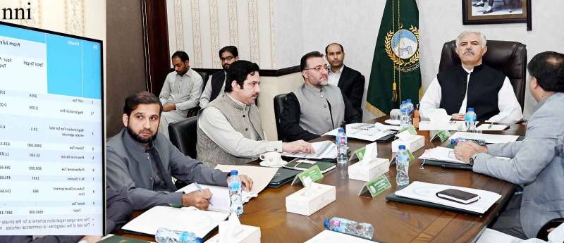 KP CM directs to modernise tax collection system