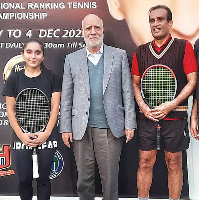 Noor Malik wins battle of sexes in HTR Tennis