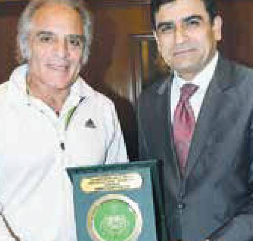 Commissioner announces All Pakistan Tennis Event, Camp in Karachi