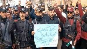 Cops protest in parts of KP against Peshawar bombing 