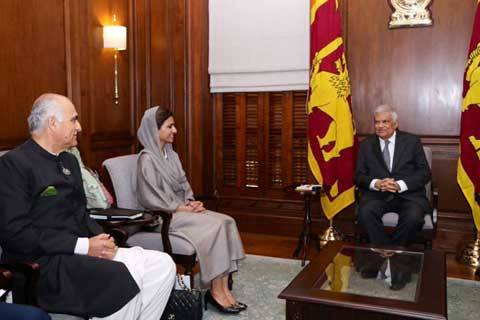 Khar discusses bilateral ties with Sri Lankan President, PM