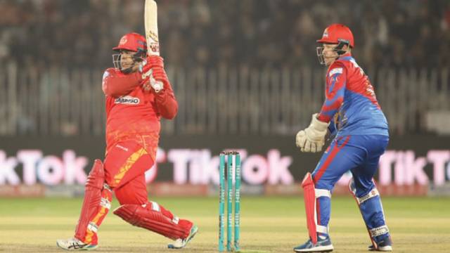 Azam Khan’s blitz sets Islamabad United’s first 200-plus chase