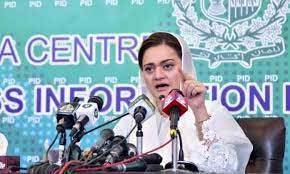 Marriyum lambasts Imran for evading arrest