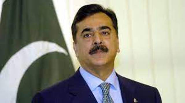 Yusuf Raza Gilani hails services of lawyers for democracy